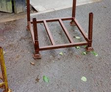 scaffold stillage