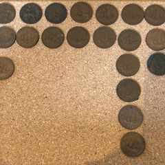 Old Great Britain Half Penny Coins (20)