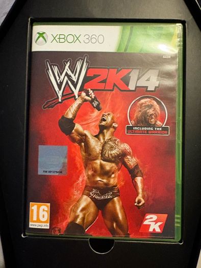 wwe 2k14 Phenom Edition complete with Undertaker autograph