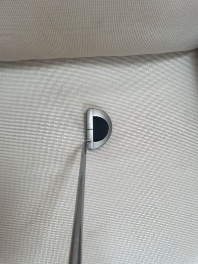 Scotty Cameron Futura 5CB Putter.