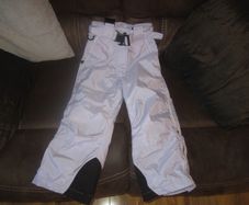 Trespass girls age 3-4 lilac  snow trousers