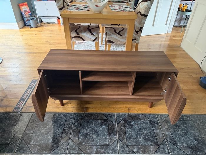 Retro tv stand