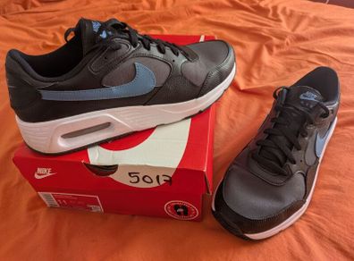 Nike Air Max SC runners