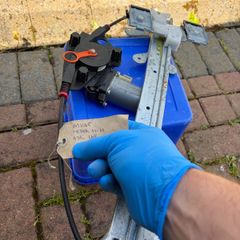 Fiesta window regulator