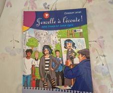 Junior cycle French Book. J'excelle a l'ecoute