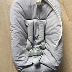 Tripp Trapp newborn set with toy hanger
