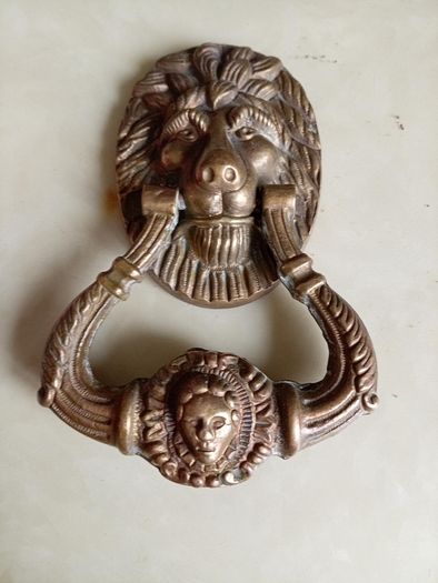 brass door knocker