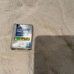 Kids travel bands bnib
