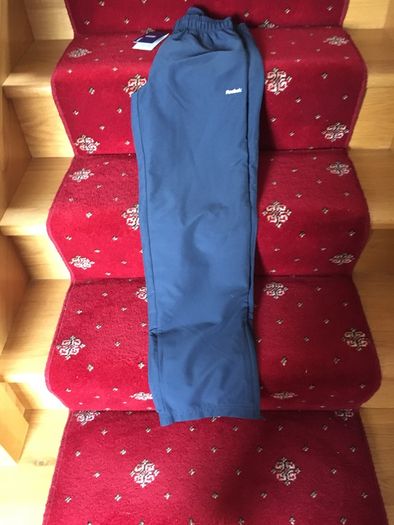 sports bottoms reebox size small
