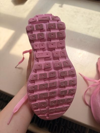 ALO runner trainers