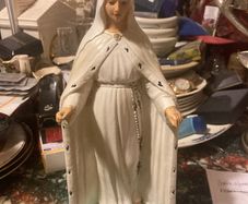Virgin Mary statue free postage