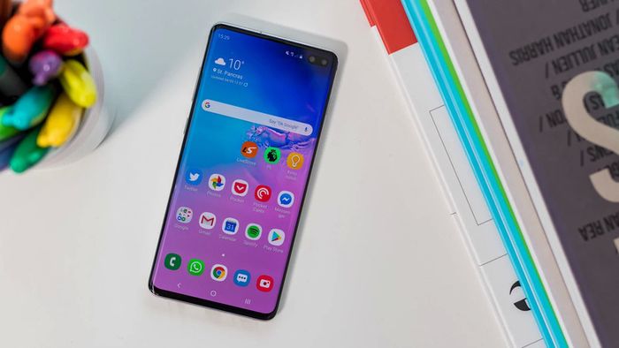 Samsung S10