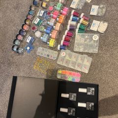 Nail accessories