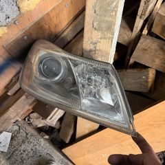 Skoda Octavia Mk2.5 drivers headlamp