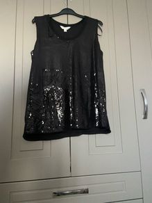 Mark and Spencer brand new top