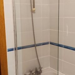 White bathroom suite