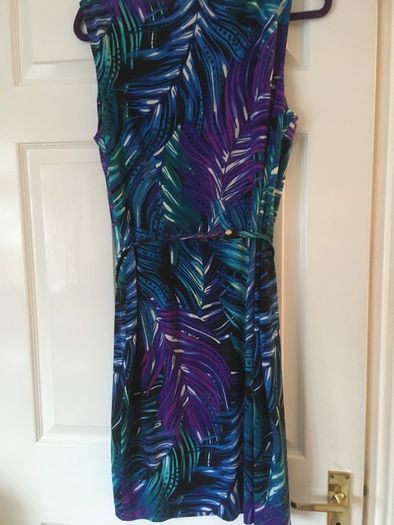 Cache Dress ( American Label )--- Size XL--- New without tags