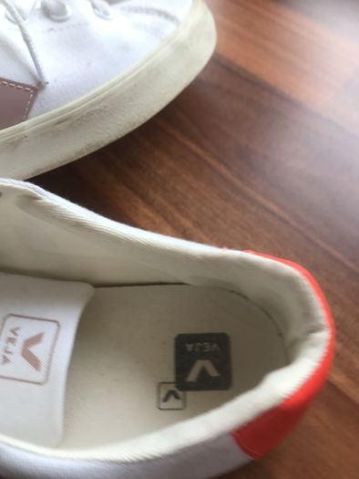 Veja womens