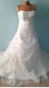 Wedding dress