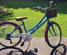Dawes Bella 24in Childrens Bike in Blue/Pink