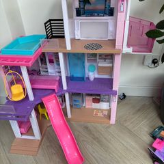 Barbie DreamHouse