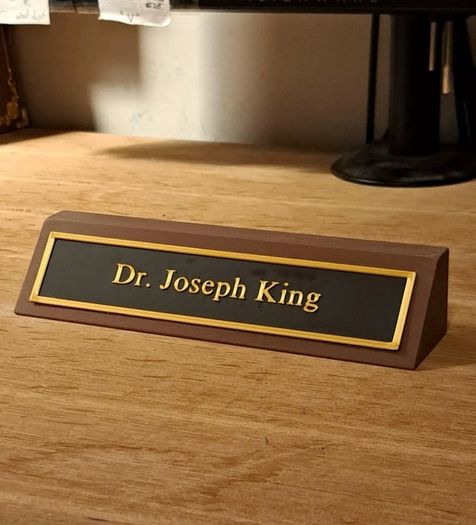 Customisable Classic style desk nameplate