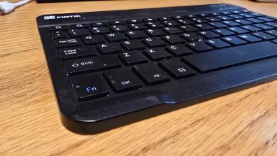 Fintie 7-Inch Ultrathin Wireless Bluetooth Keyboard for iPad/iPhone/Android Tablets