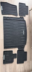 Genuine Land Rover Range Rover Evoque rubber and carpet mats