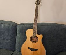 Yamaha APX700II Electro-Acoustic, Thinline, Natural