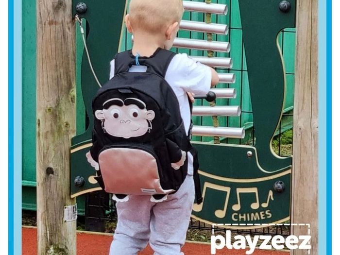 Playzeez backpack monkey