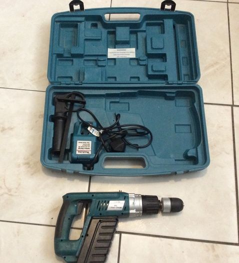 Makita Site Master 24V Cordless Drill with Hammer Functionality For Sale