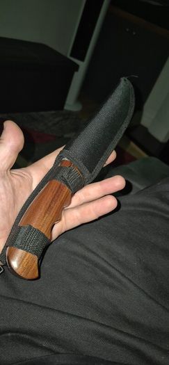 hunting/camping knifes