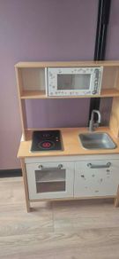 Kids Play Kitchen