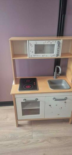 Kids Play Kitchen