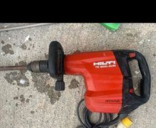 Hilti TE 800-AVR 110V Demolition breaker.