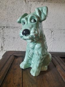 Sylvac Green Dog 1380