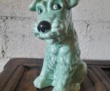 Sylvac Green Dog 1380