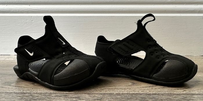 Nike Kids Sandals; UK 3,5; EUR 19,5
