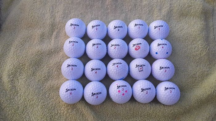 20 Srixon Distance Golf Balls