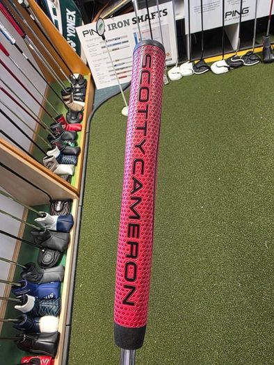 Scotty Cameron Champions Choice Button Back 5.5 Putter 35"