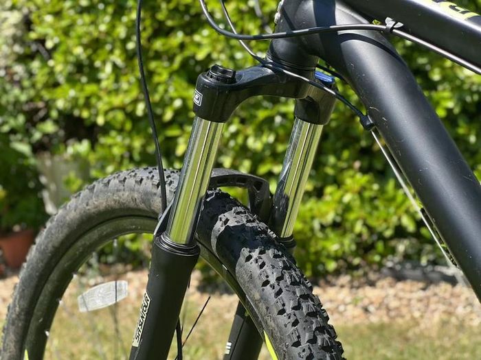 Mens mountain bike-Voodoo Bantu