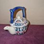 Vintage Asian teapot Image 4