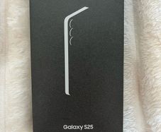 Samsung S25 Phone