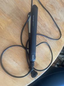 Philips hair straightener