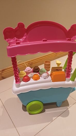 Leapfrog Scoop and Learn Ice Cream Cart