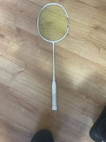 Badminton racket