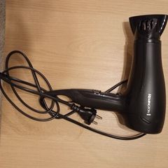Hair dryer