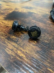 Ernie Ball Straplocks