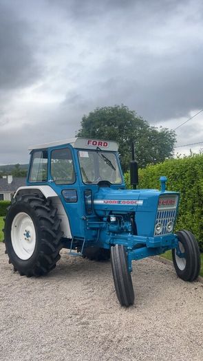 Ford 4000