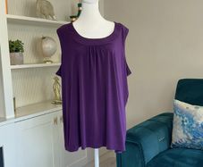 Ladies Purple Sleeveless Top from Susan Graver Size: UK 22 / EU 50